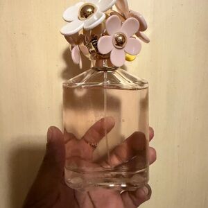 4.2 oz-Marc Jacobs Eau So Fresh -98% Full